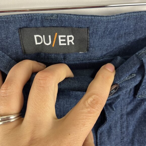 Duer Pleated Lightweight Dark Denim Pants with/ Flap Pockets Womens Size 30 X 31 - Picture 3 of 11